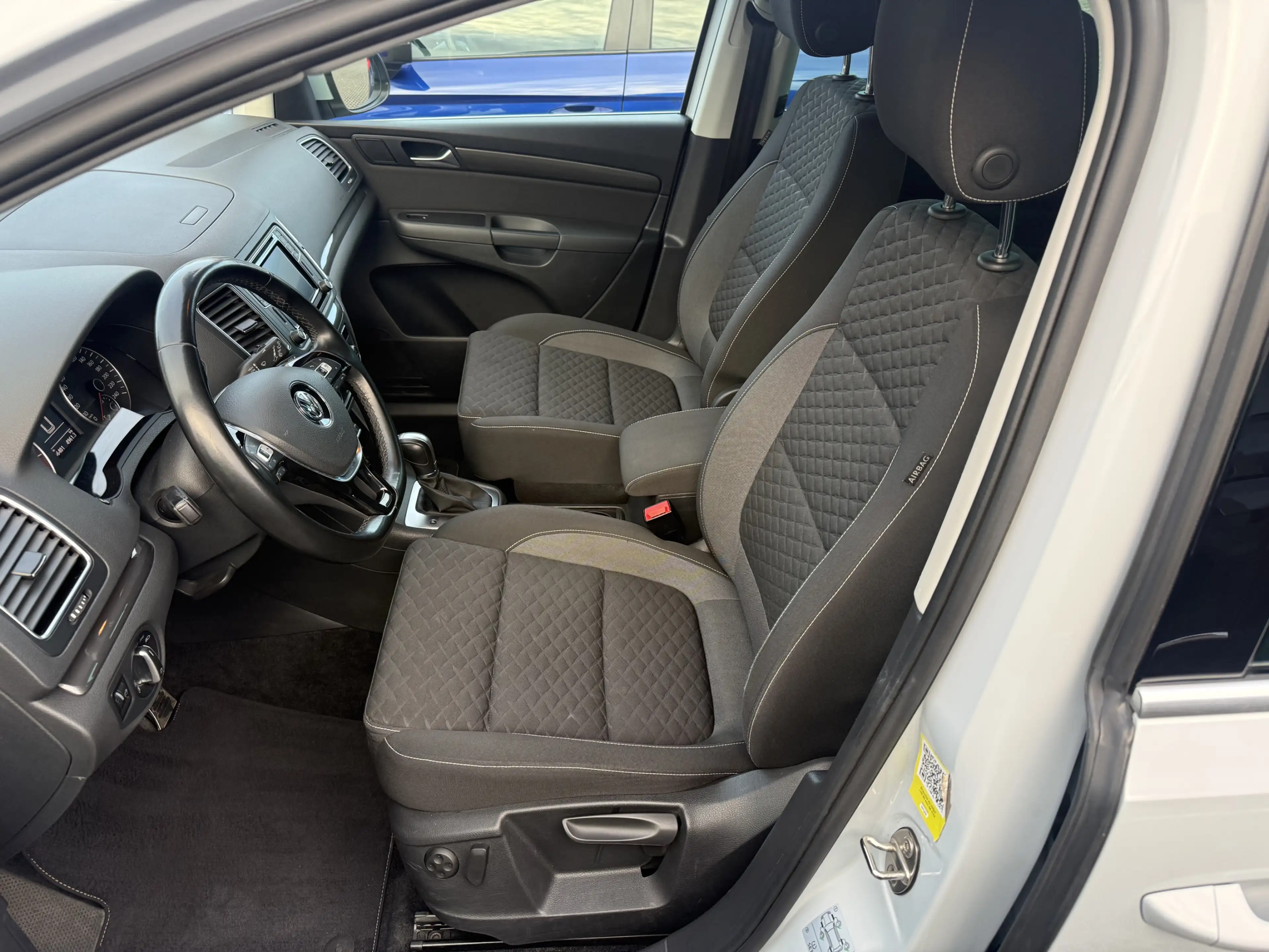 Volkswagen Sharan Join+DSG+CARPLAY+R-KAMERA+ LED+NAVI+SZH — photo 5
