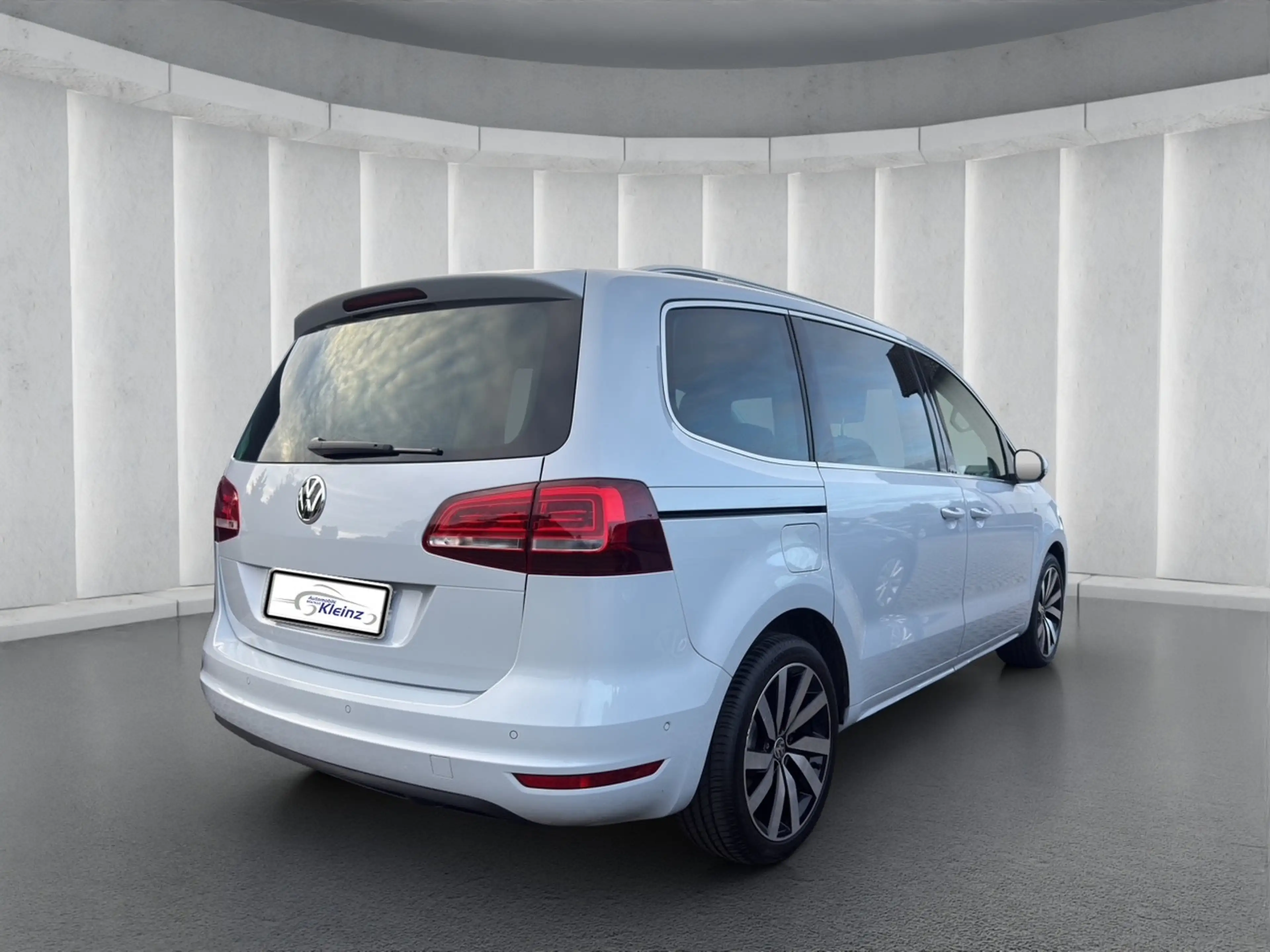 Volkswagen Sharan Join+DSG+CARPLAY+R-KAMERA+ LED+NAVI+SZH — photo 3