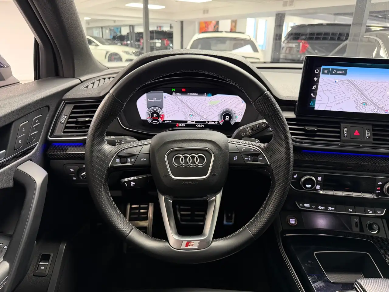 Audi SQ5 снимка Audi SQ5