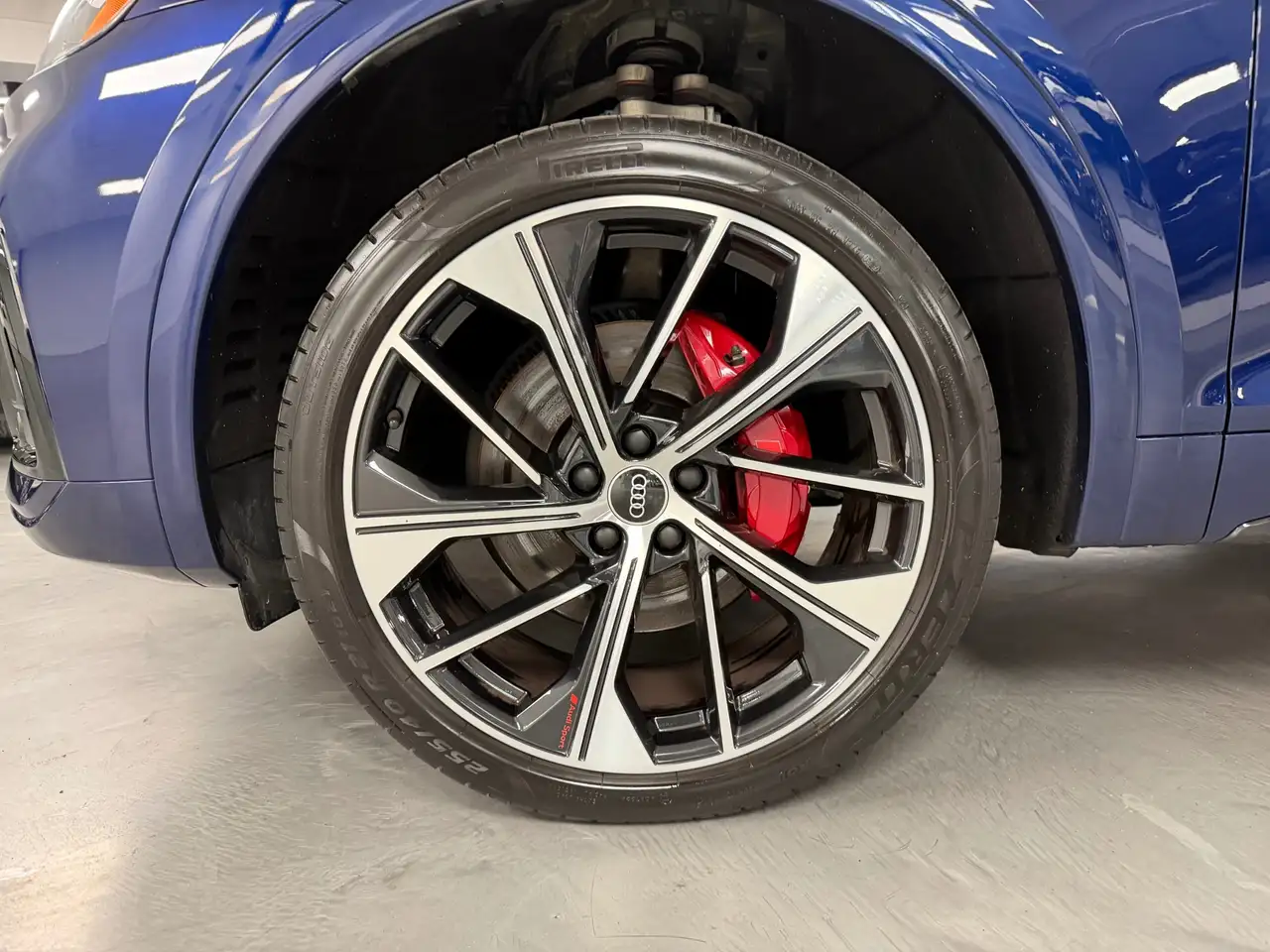 Audi SQ5 снимка Audi SQ5