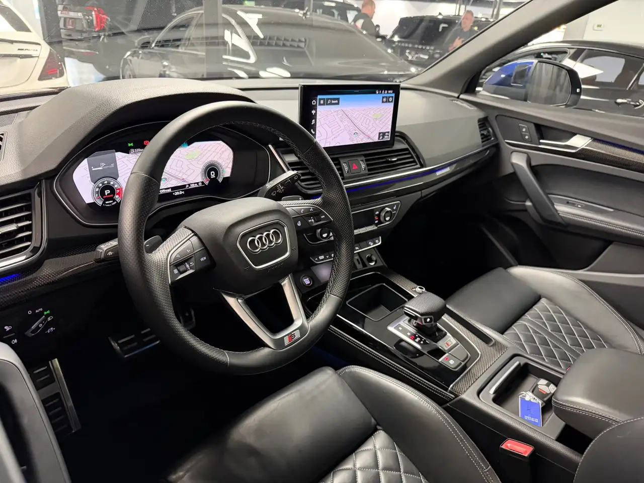 Audi SQ5 снимка Audi SQ5