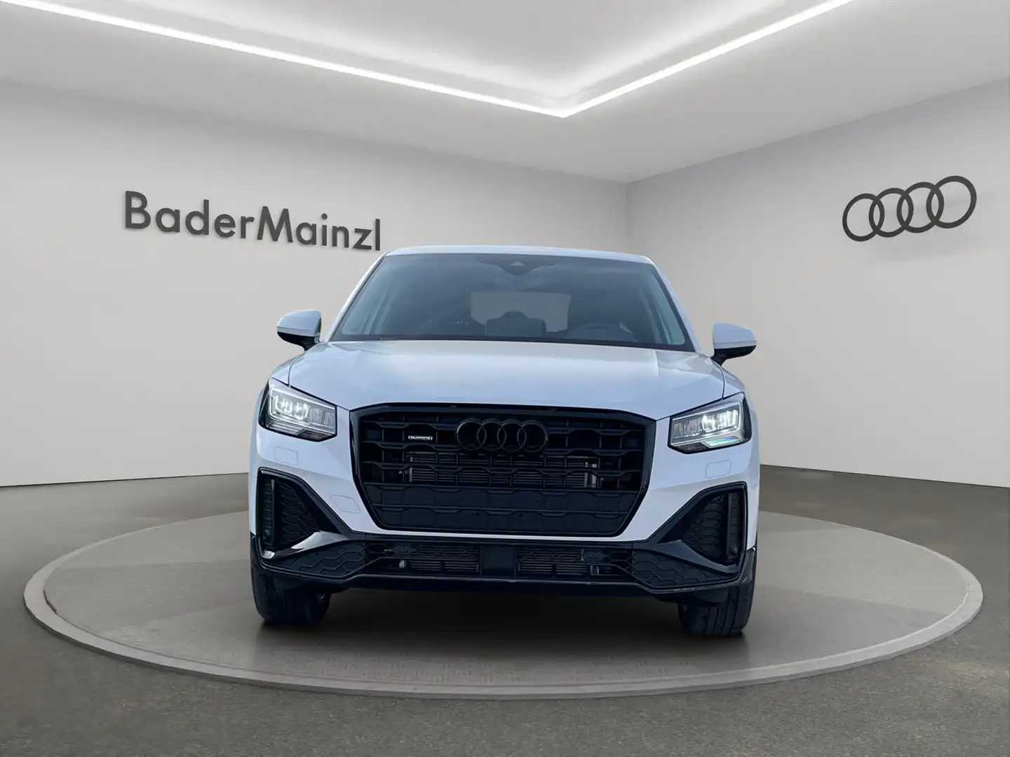 Audi Q2 2.0TDI quattro S Line AmbL MultiCam LED Weiß - 2
