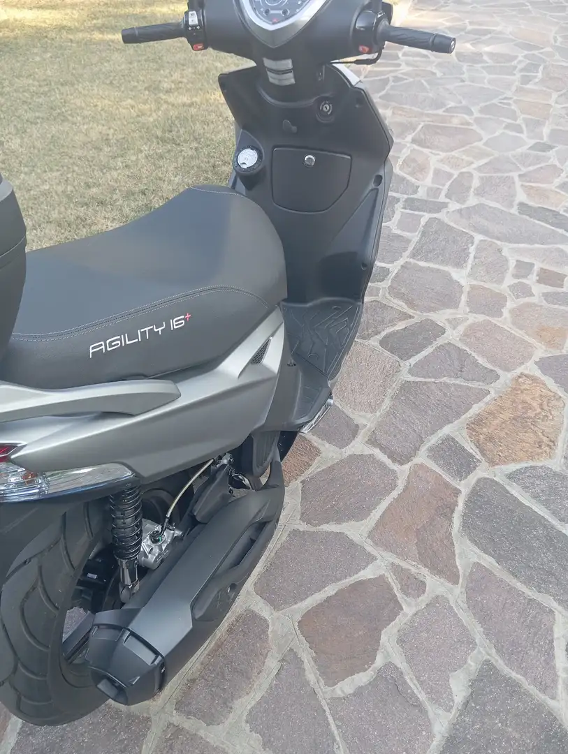 Kymco Agility 125 125i R16 + Grigio - 2
