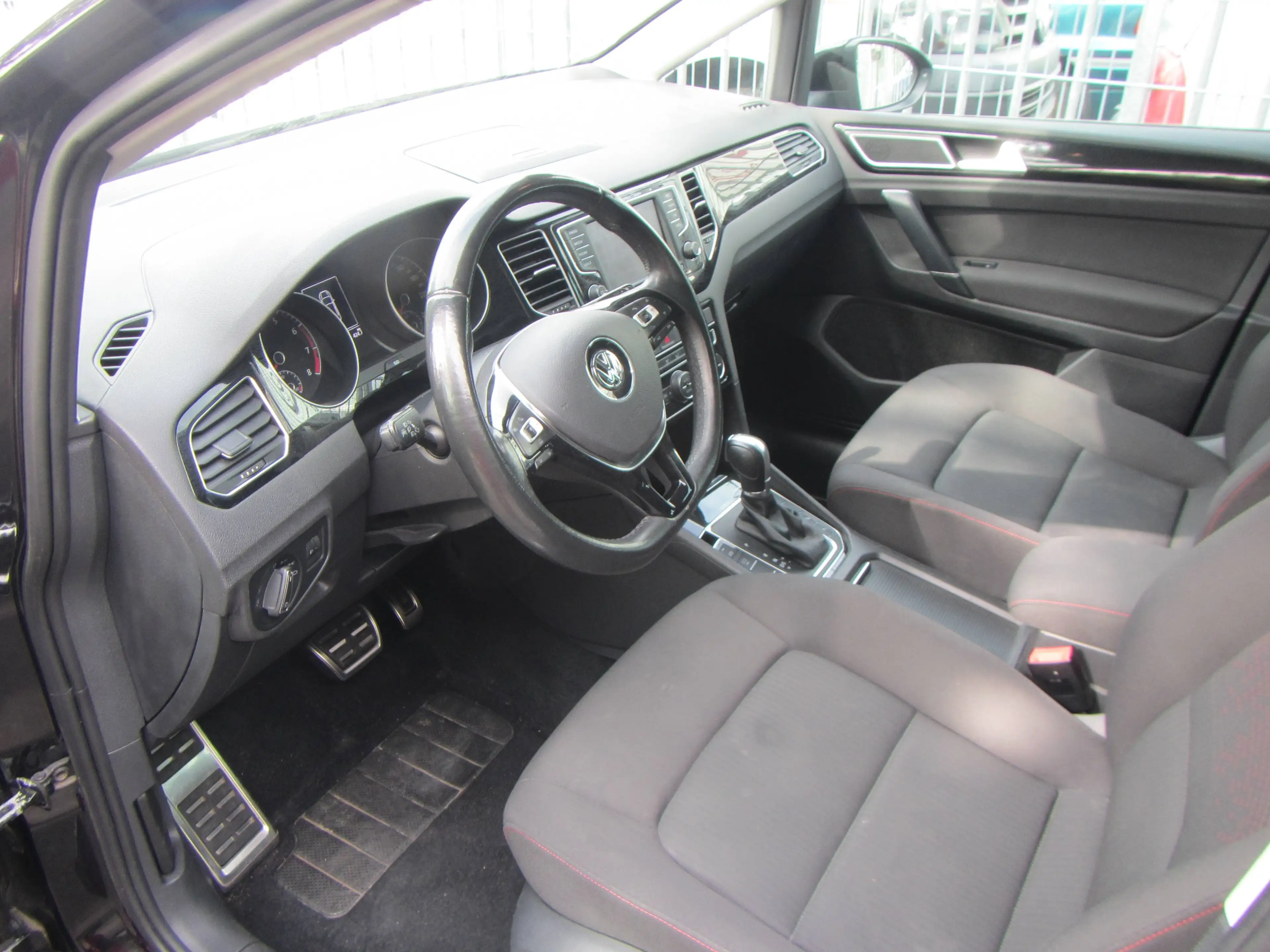 Volkswagen Golf Sportsvan Sound BMT/Start-Stop — photo 9