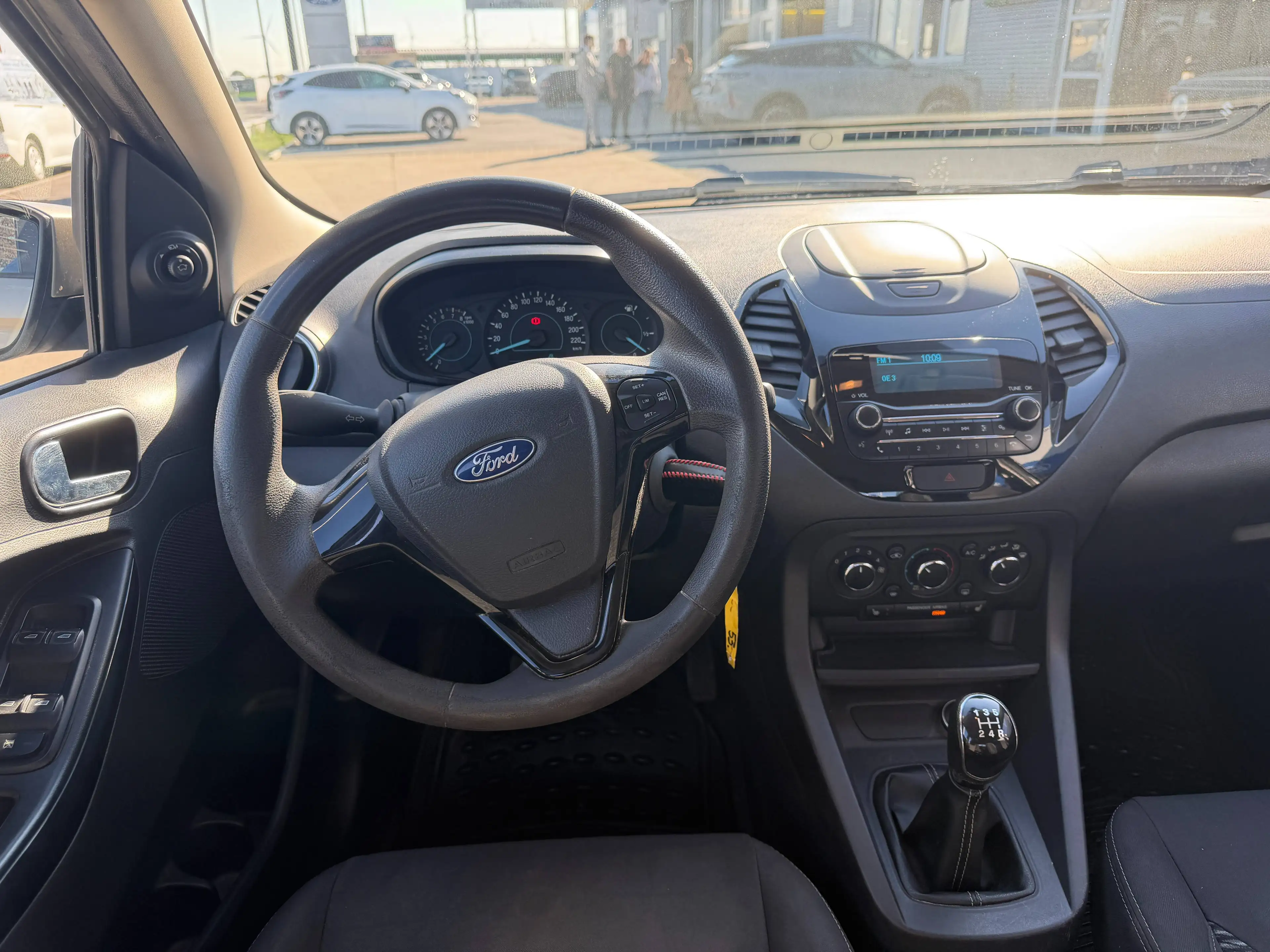 Ford Ka/Ka+ 1.2 Cool&Sound — photo 10