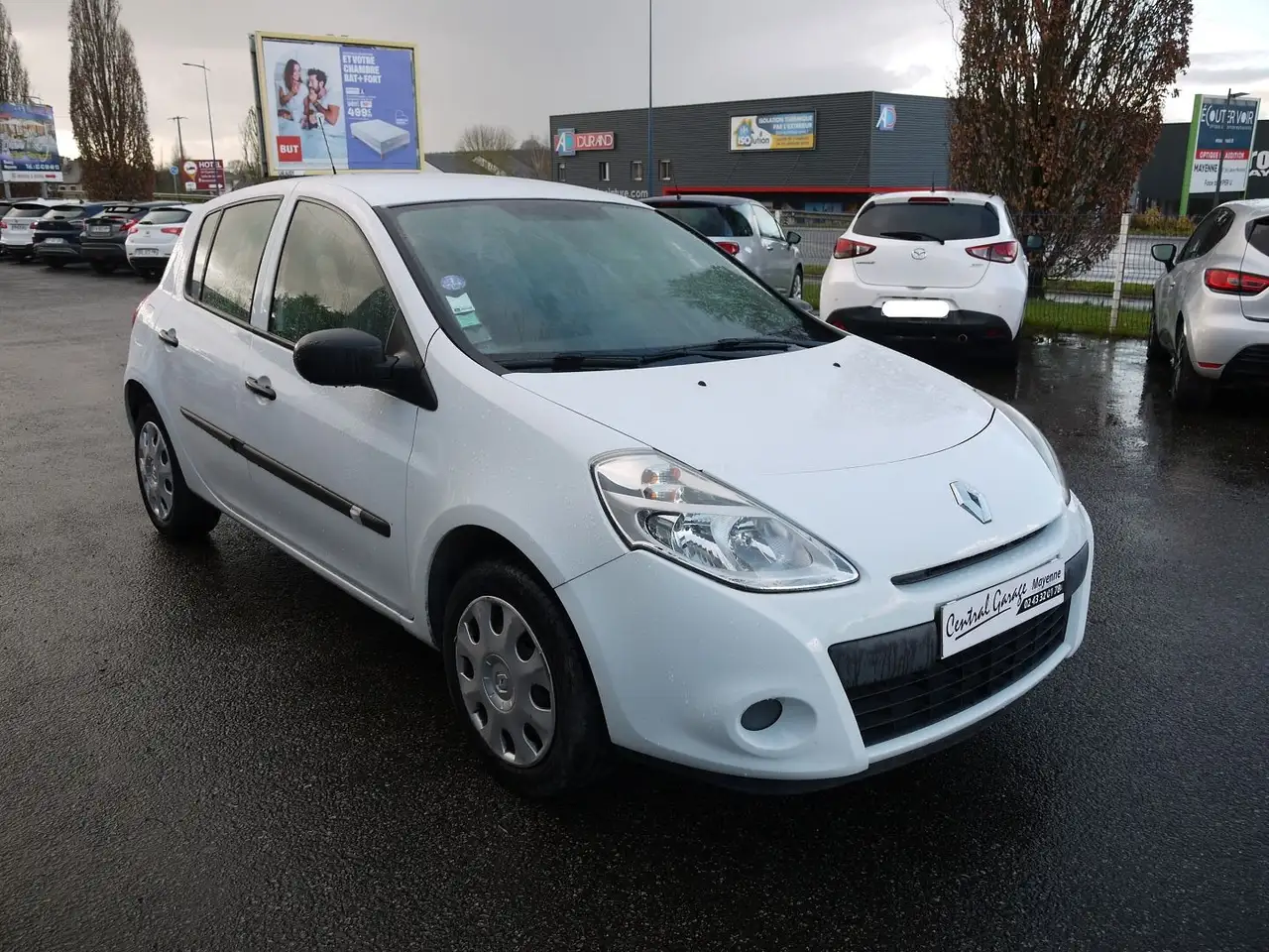 Renault Clio 1.2 16V 75CH AUTHENTIQUE 5P