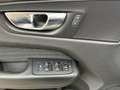 Volvo XC60 B5 (Diesel) Mild Hybr. Momentum Pro LED+LM Schwarz - thumbnail 18