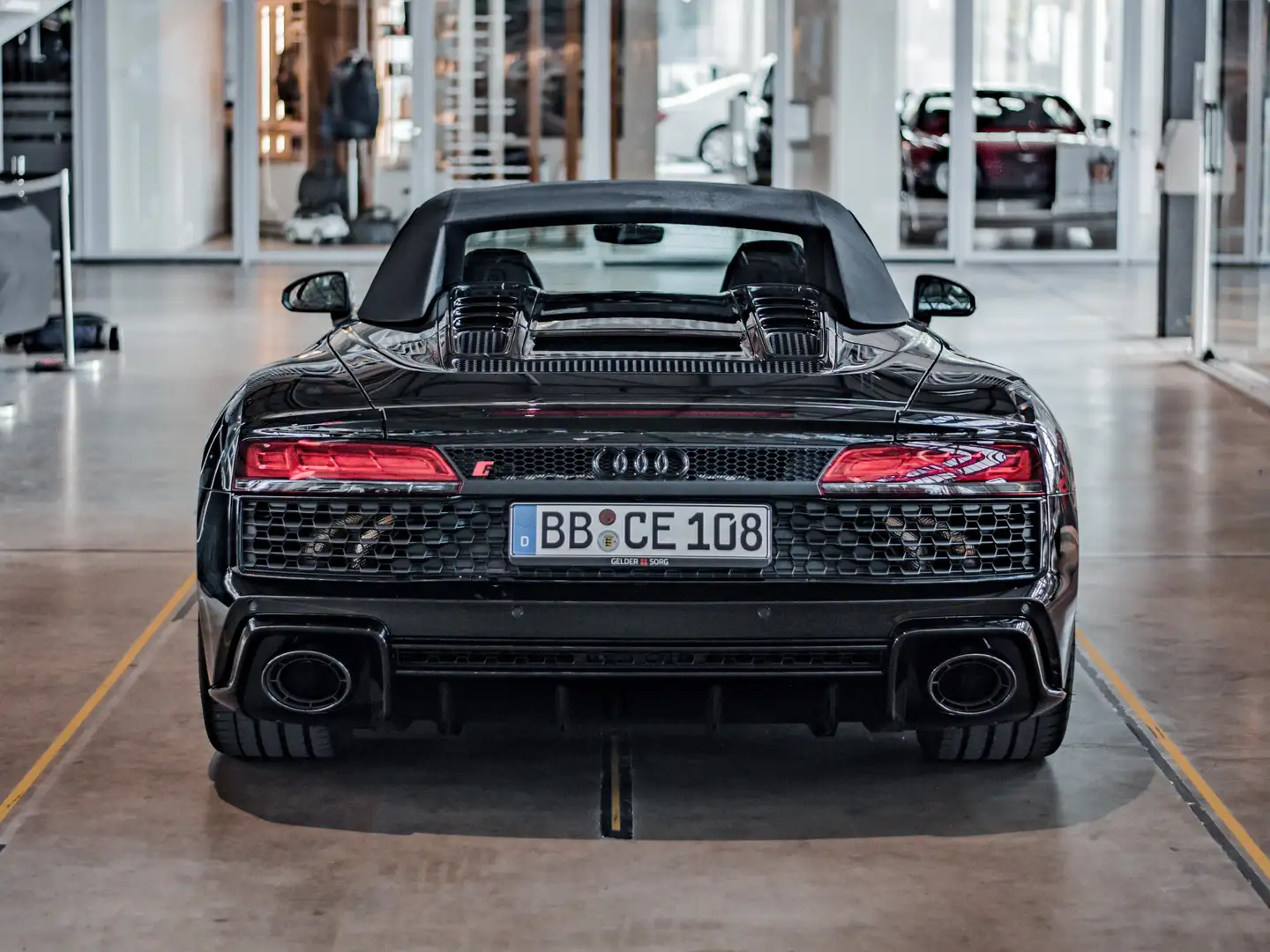 Audi R8 R8 Spyder V10 5.2 FSI RWD S tronic Schwarz - 2