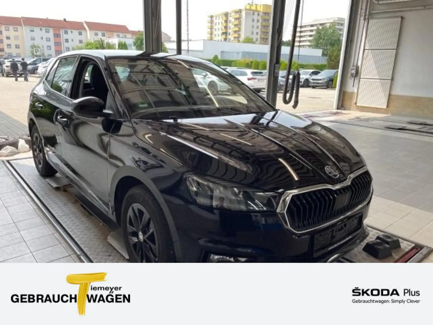 Skoda Fabia 1.0 TSI AMBITION LED SMART-LINK SITZHZ LM1 Schwarz - 1