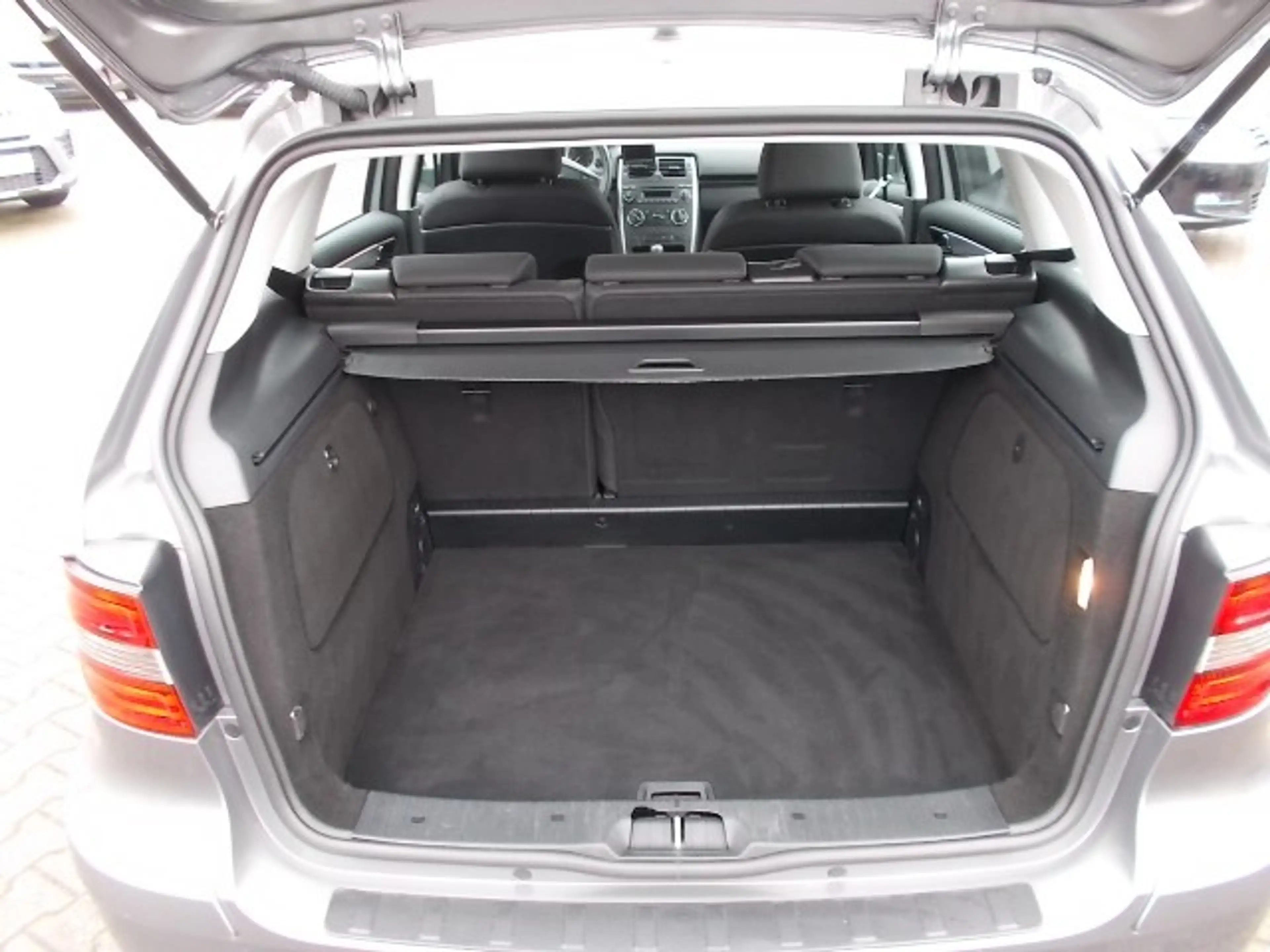 Mercedes-Benz B 180 B180, Klima, Aluf., Allwetter — photo 14