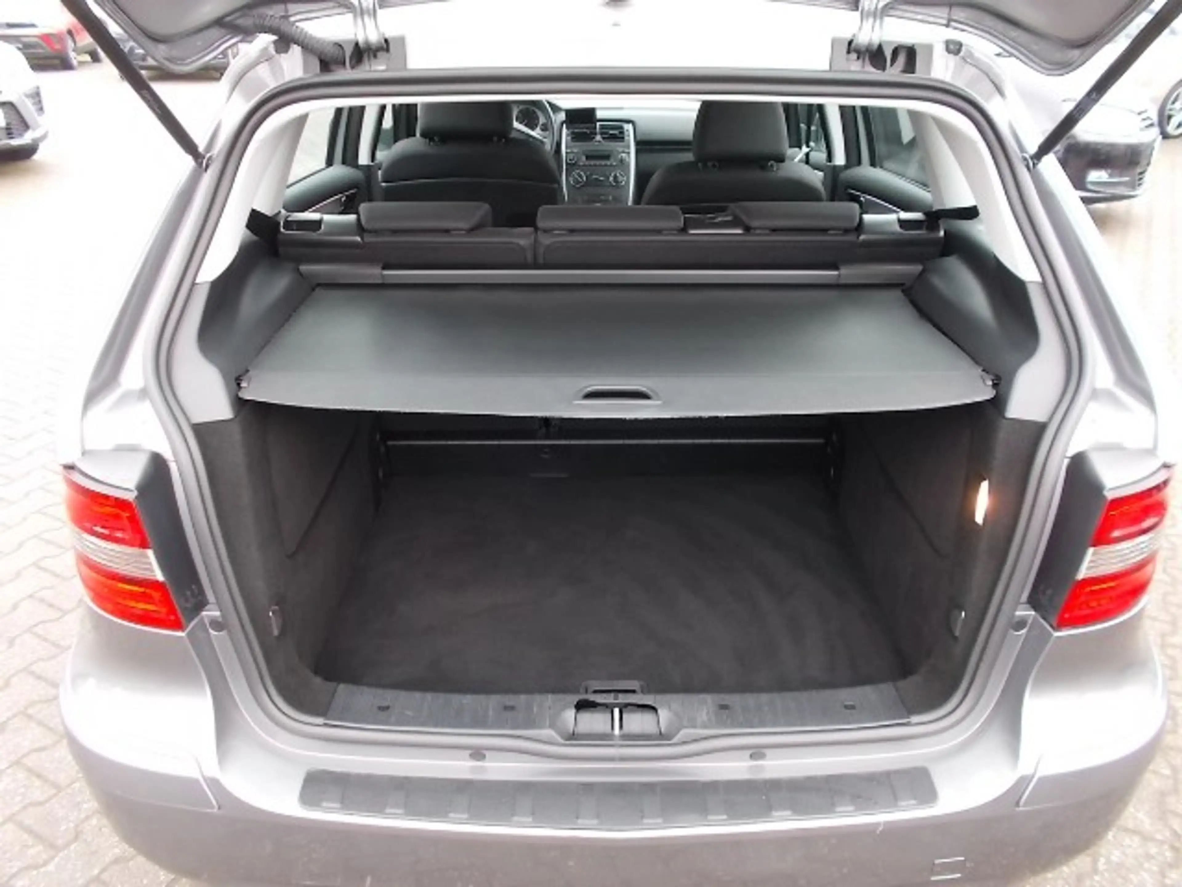 Mercedes-Benz B 180 B180, Klima, Aluf., Allwetter — photo 13