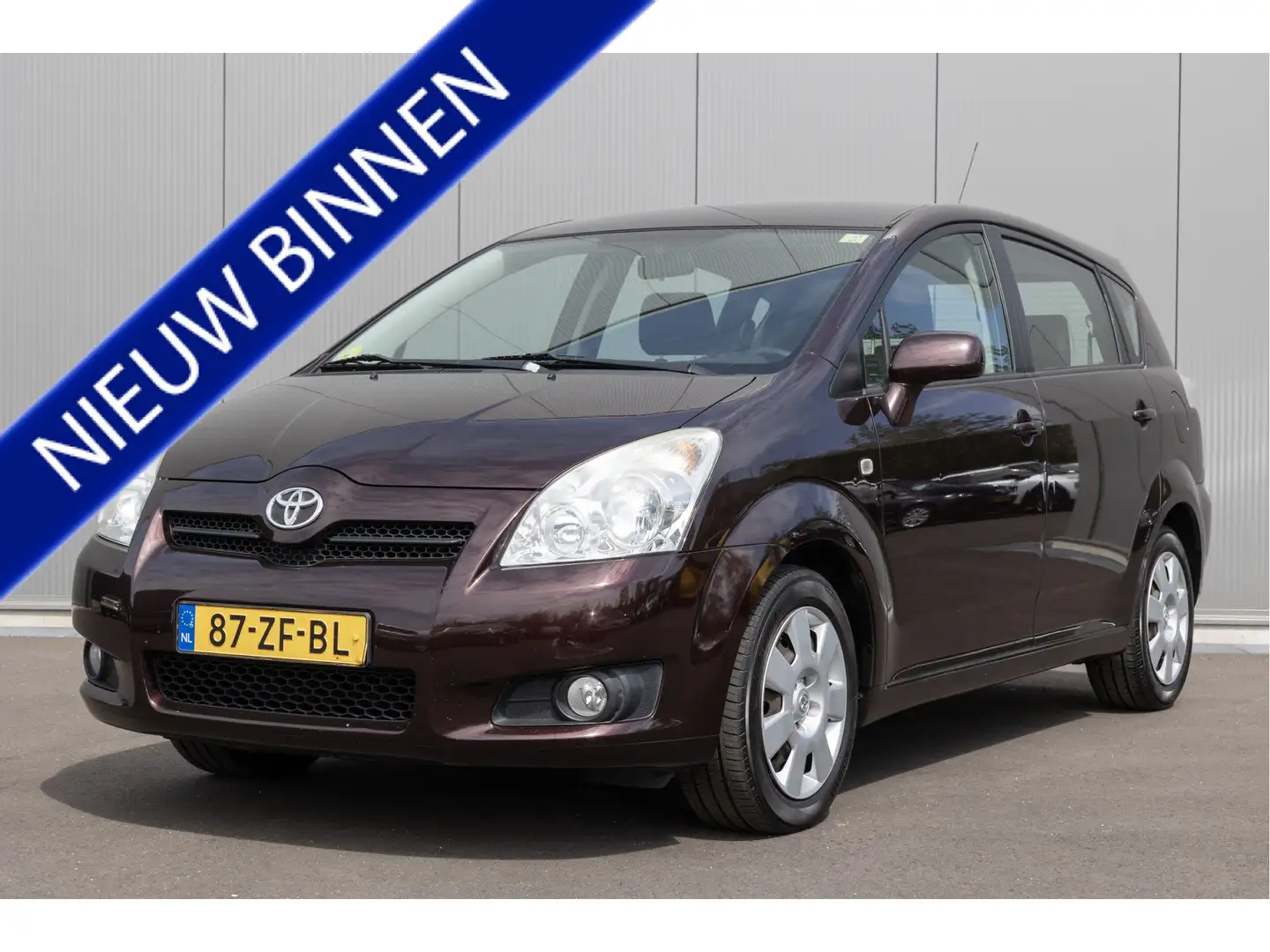 Toyota Verso 1.8 VVT-i Sol ACC CRUISE 130PK NL-AUTO Roşu - 1