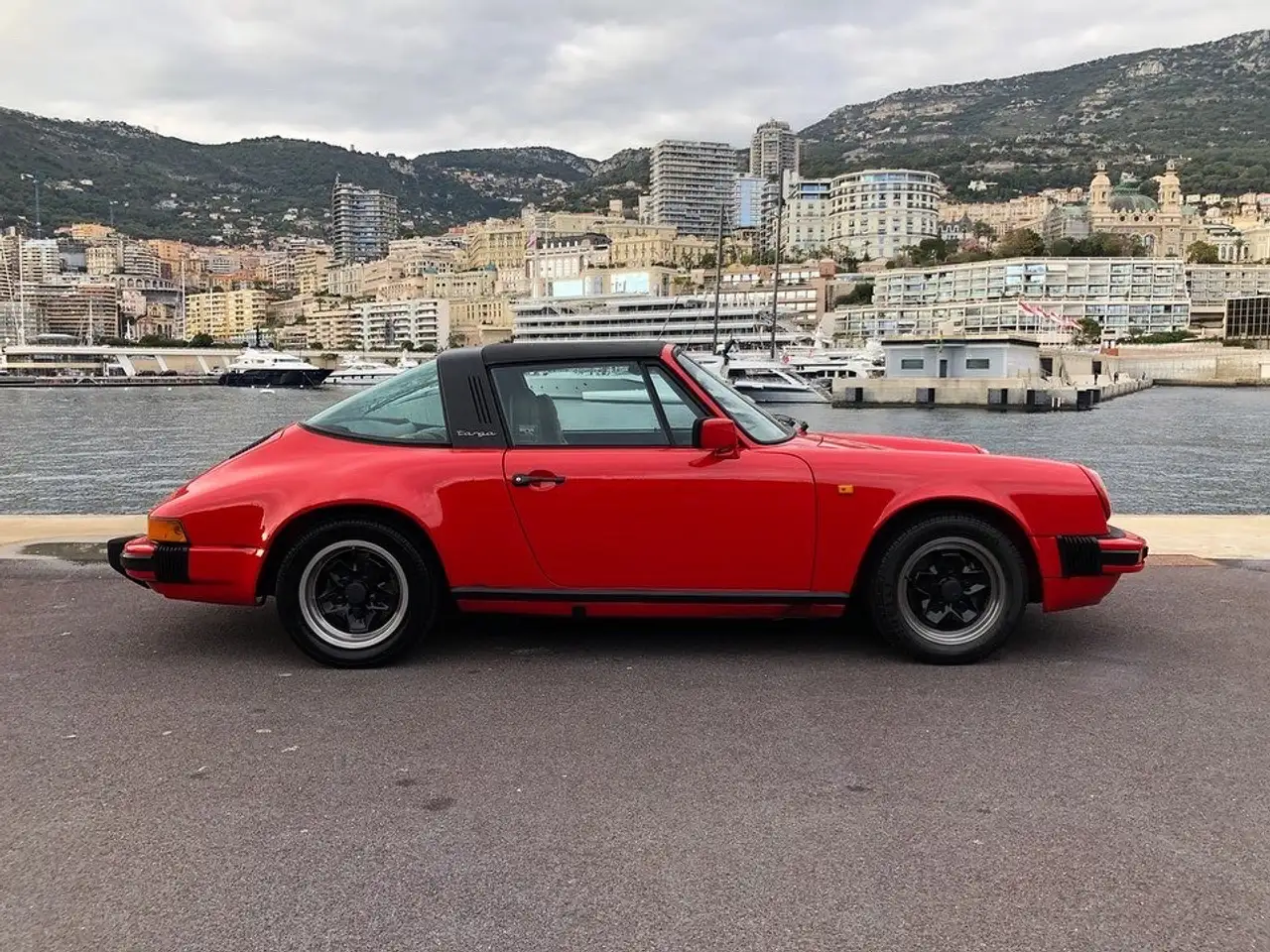 Porsche 911 SC Targa, foto 1