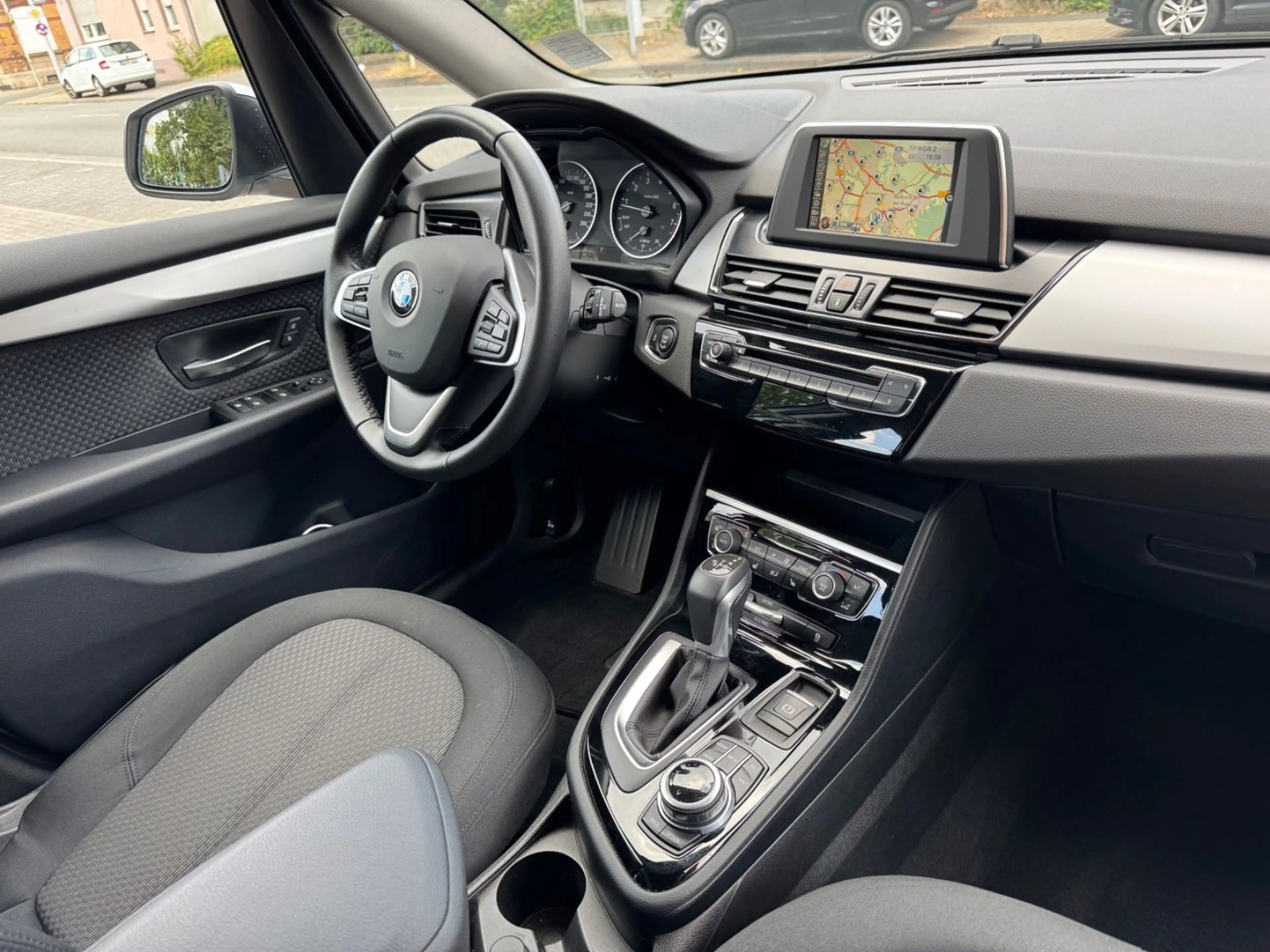 BMW 220 2 Active Tourer 220 i Advantage/1-Hand/AHK/ — photo 14