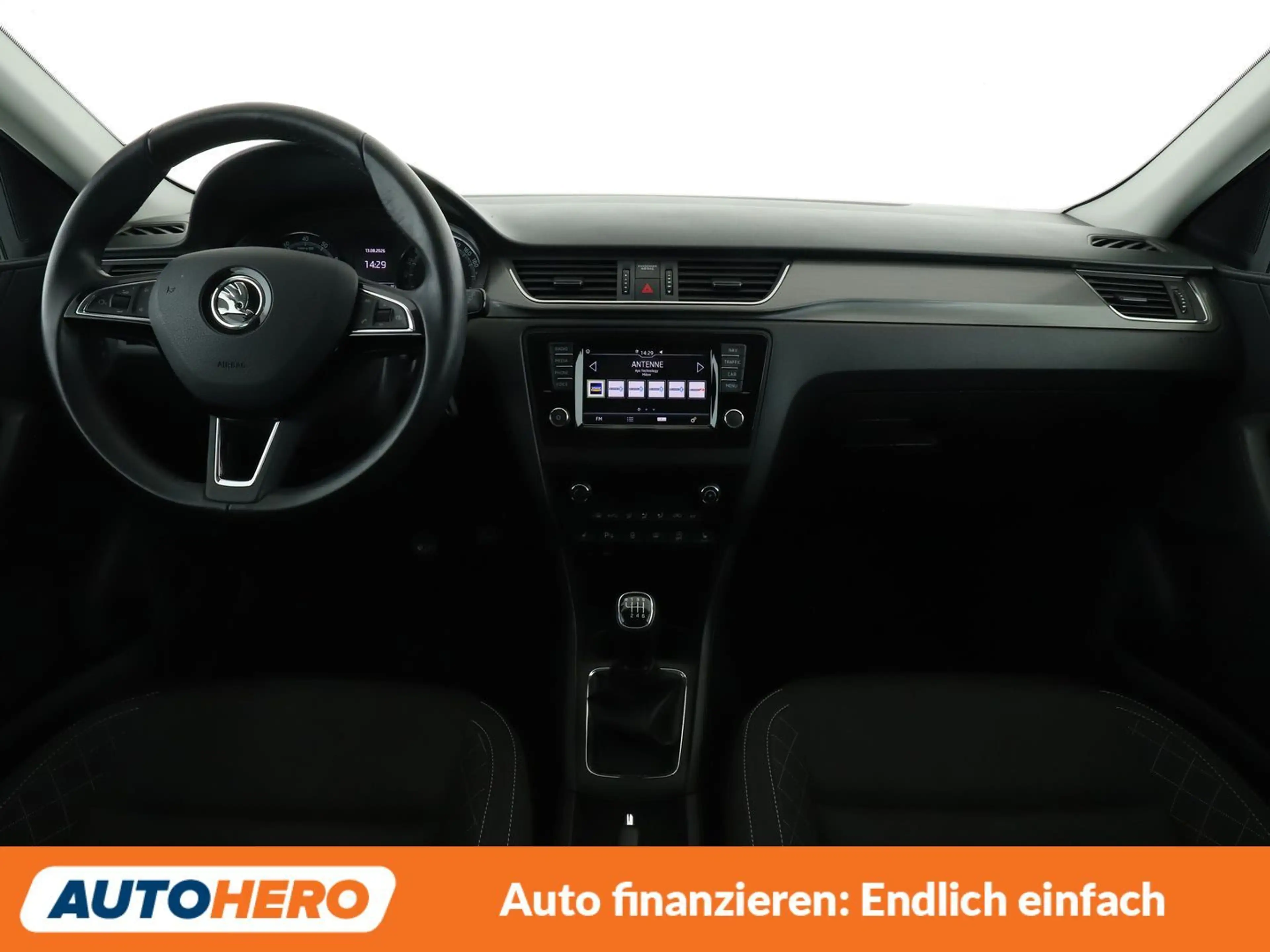 Skoda Rapid/Spaceback 1.0 TSI Style*NAVI*TEMPO*CAM*SHZ*PDC* — photo 12