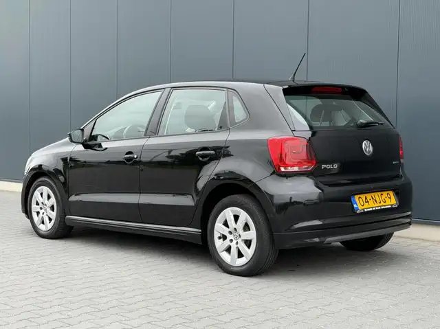 Volkswagen Polo view 11