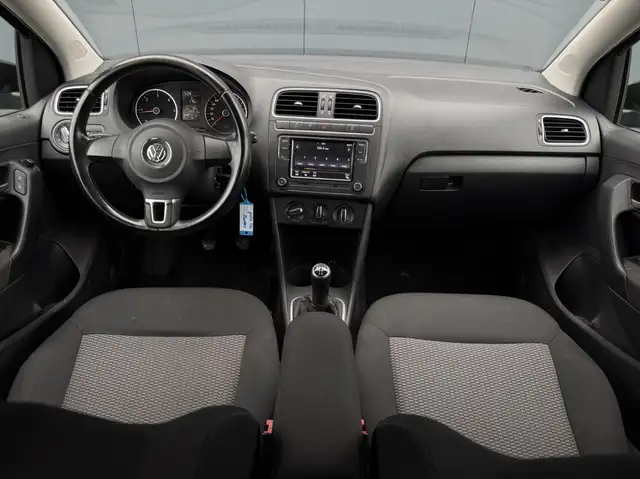 Volkswagen Polo view 15