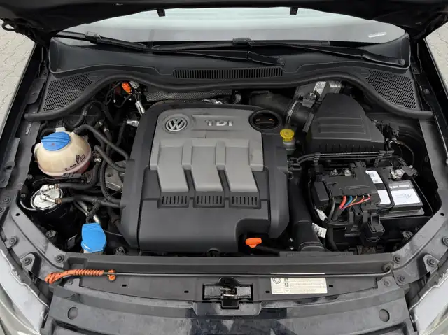 Volkswagen Polo view 25