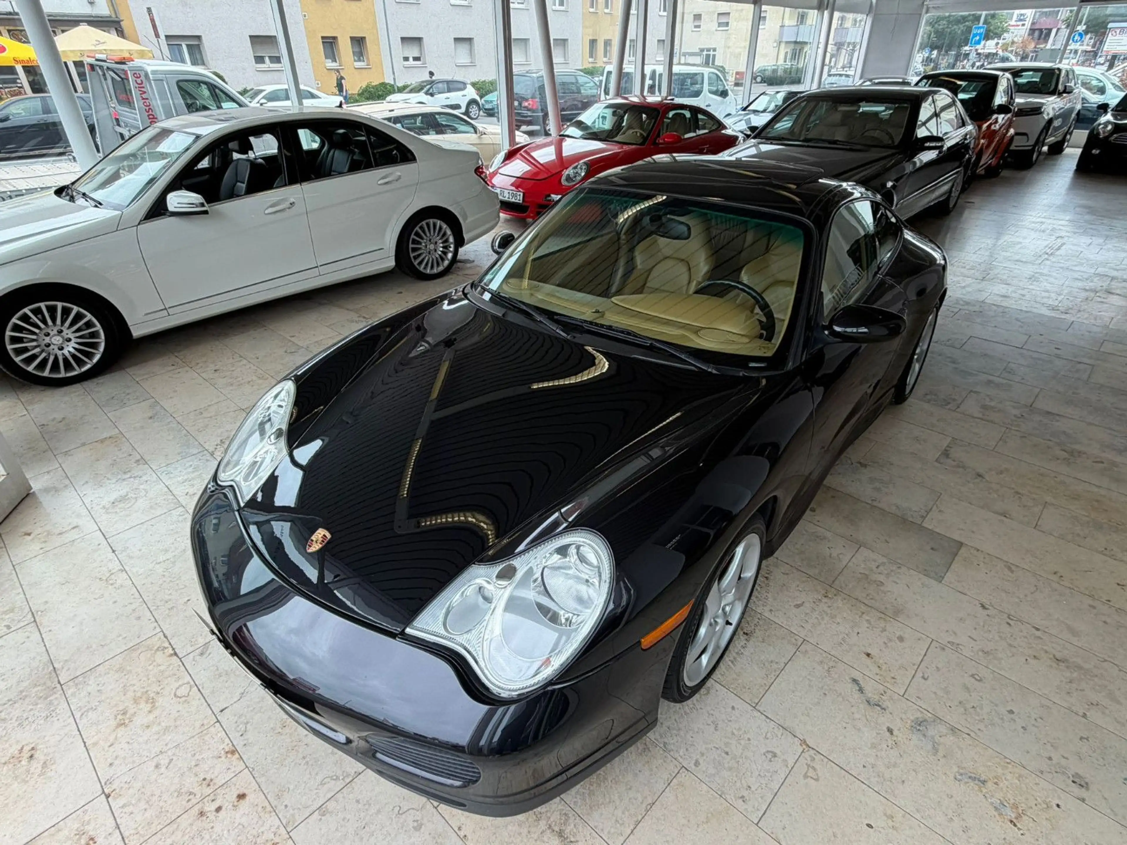Porsche 996 Carrera 4S Modellplege/Xen/Led/S-Dach/Bose/