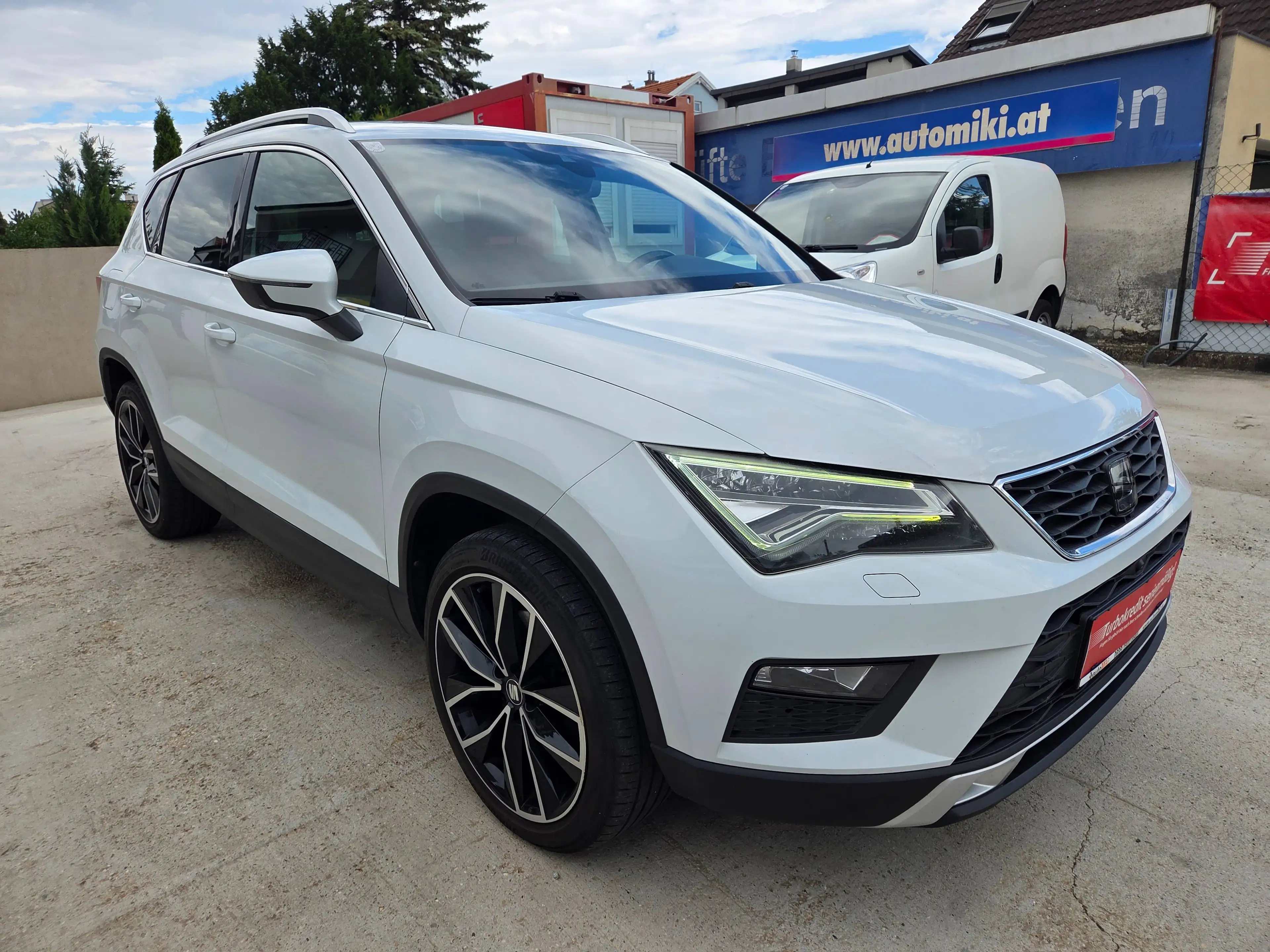 SEAT Ateca *Allrad*Automatik*AHK* Xcellence 4Drive — photo 3