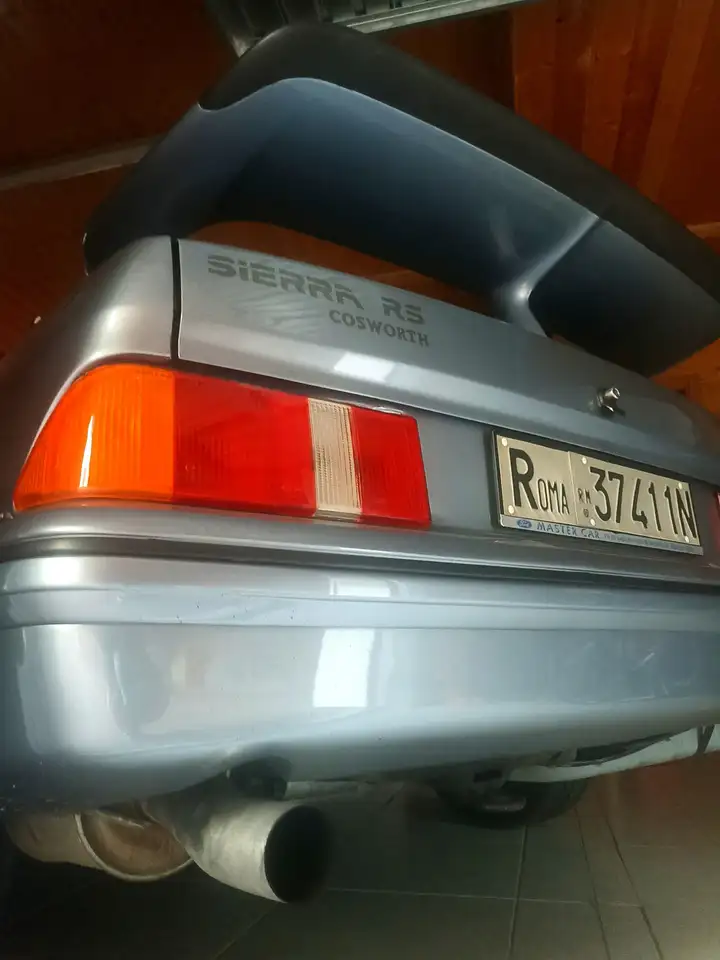 Ford Sierra 3p 2.0 RS Cosworth, foto 4