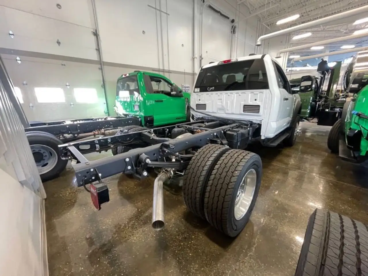 Ford F-600 Super Duty photo Ford F-600 Super Duty