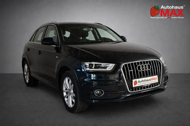 Audi Q3 view 8