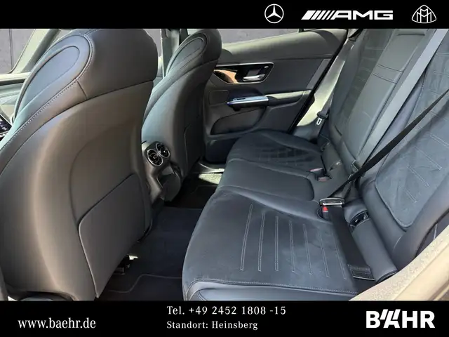 Mercedes-Benz GLC 200 view 9