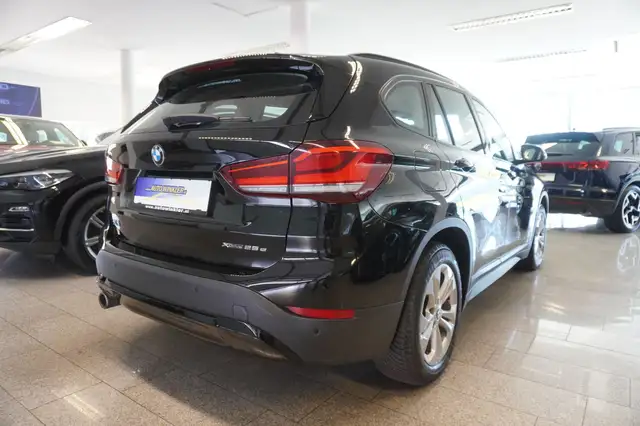BMW X1 view 5