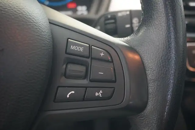 BMW X1 view 13