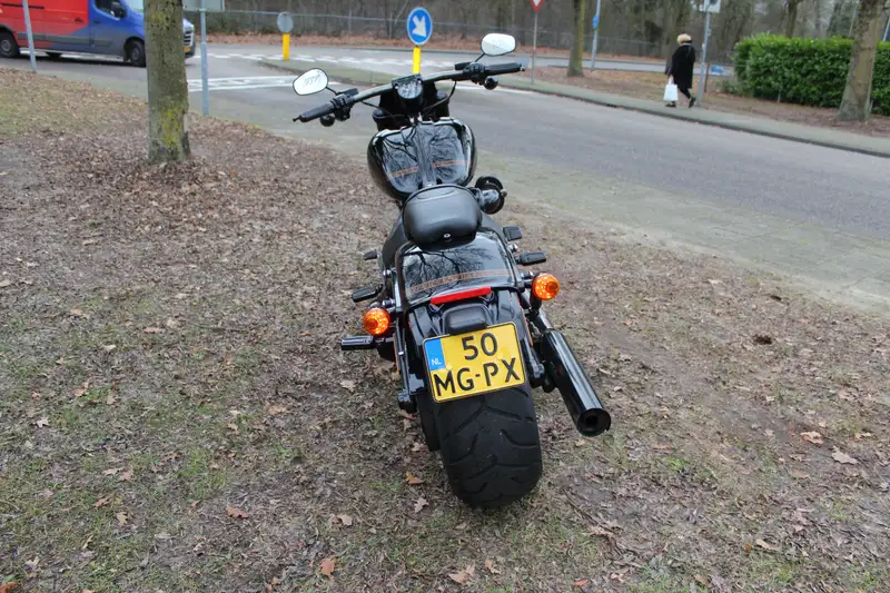 Harley-Davidson CVO Pro Street - foto 6