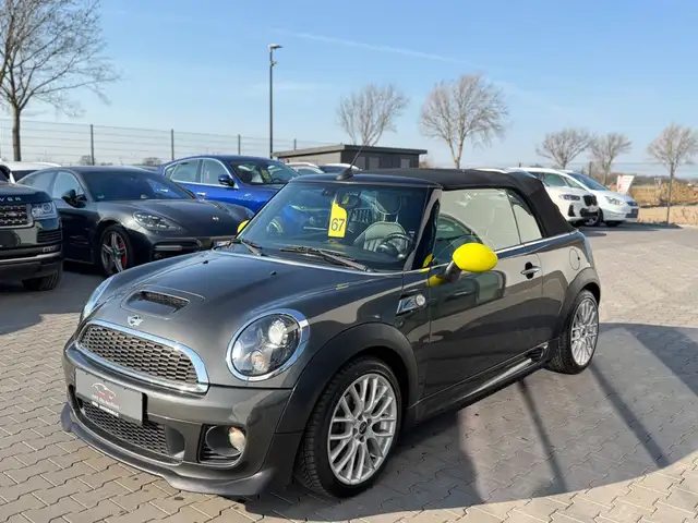 MINI Cooper SD Cabrio Cooper 2.0 SD Aut. Cabrio JCW Paket 1.Hand Navi