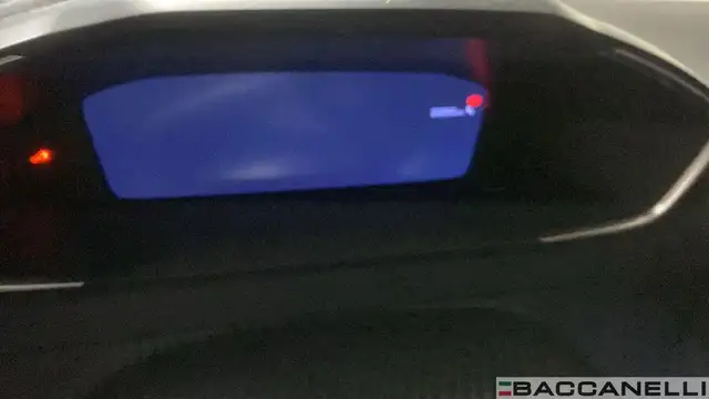 Peugeot 2008 view 15