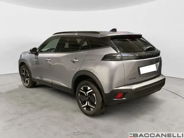 Peugeot 2008 view 2