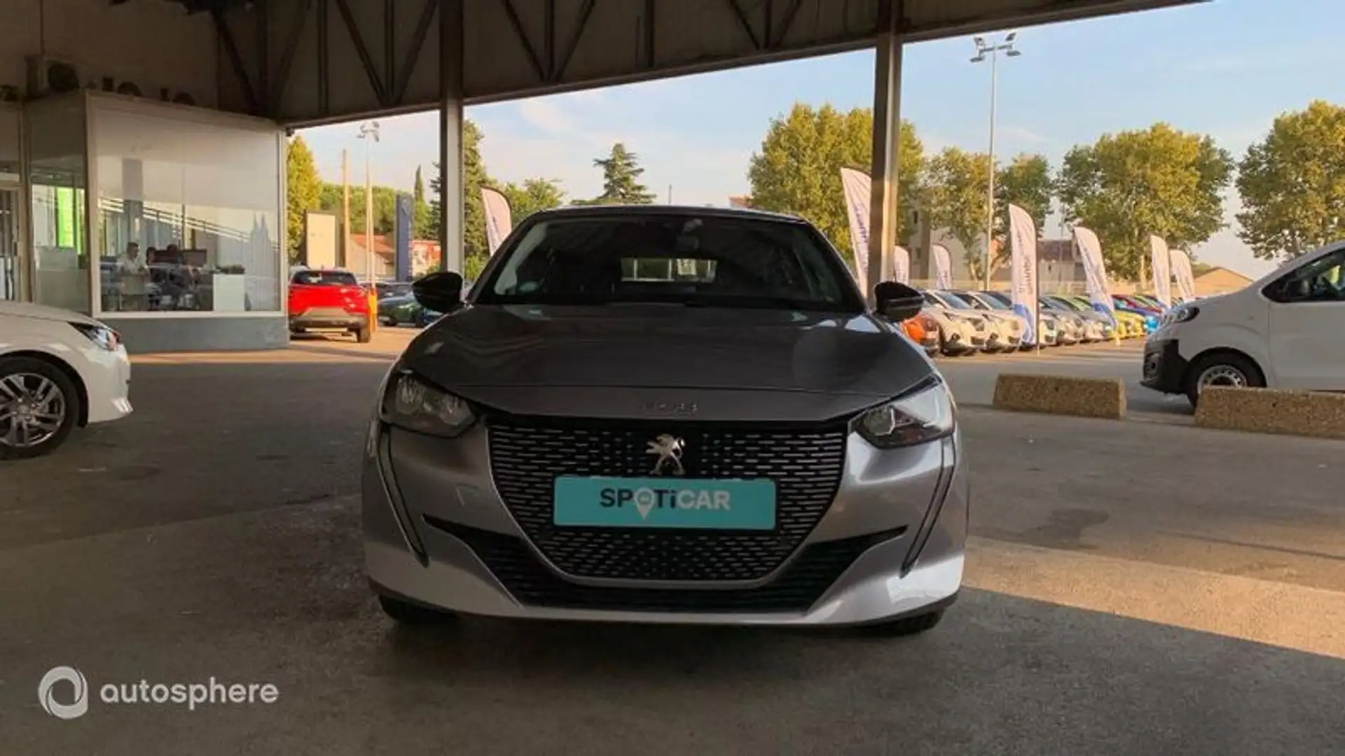 Peugeot 208 e-208 136ch Style - 2