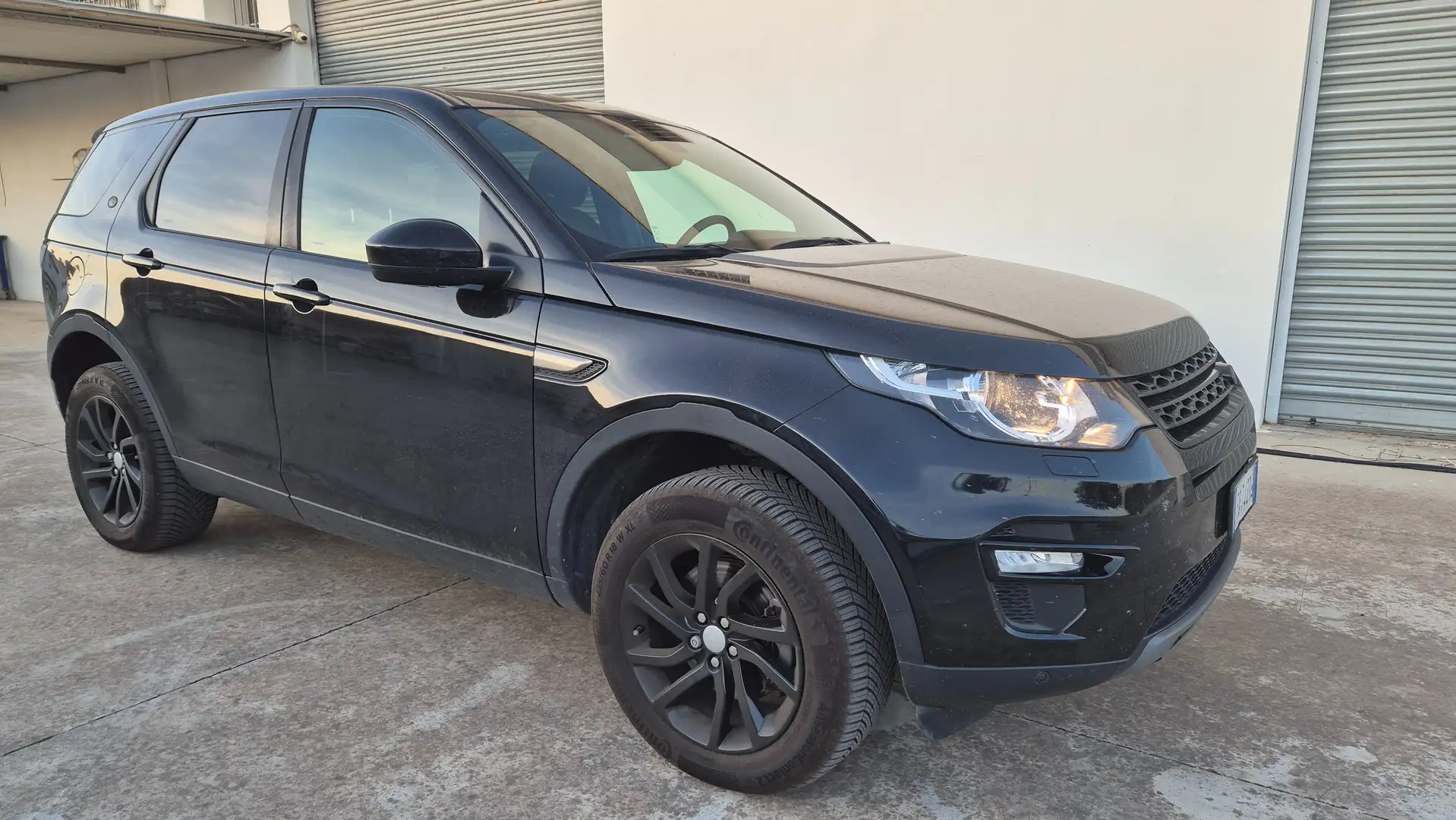 Land Rover Discovery Sport Discovery Sport I 2015 2.0 td4 HSE awd 150cv auto Nero - 1
