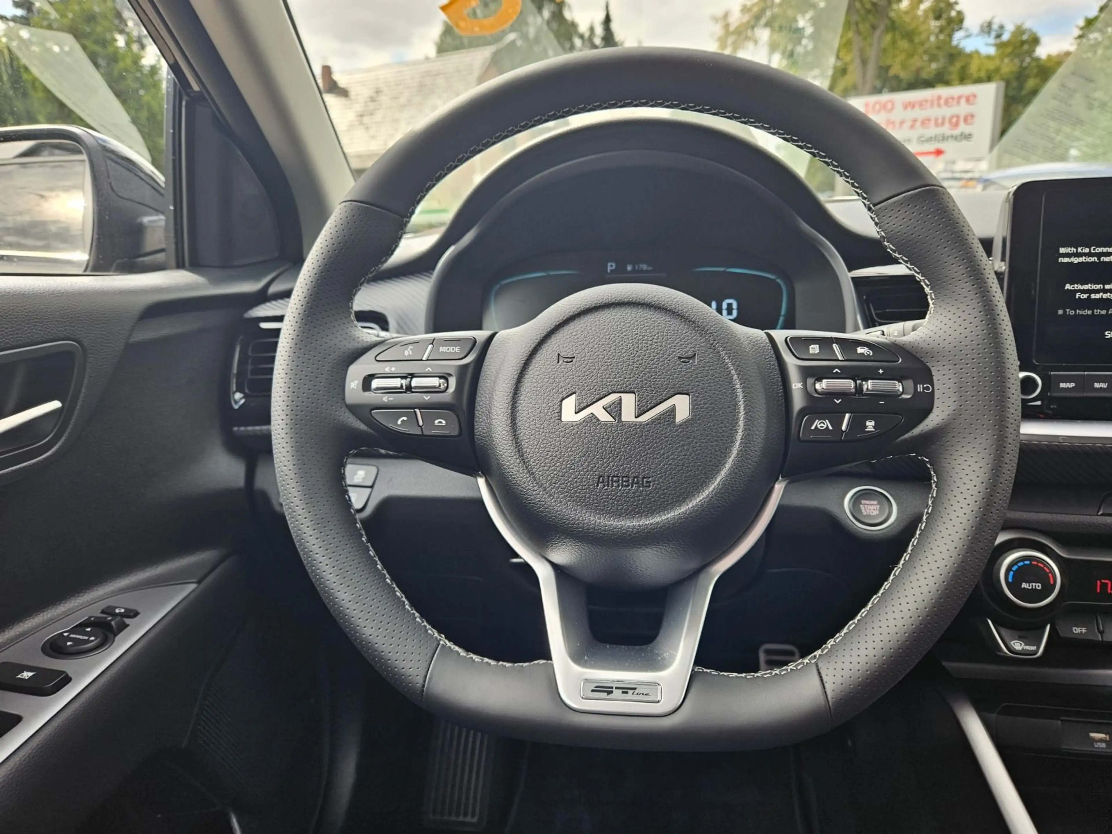 Kia Stonic 1.0 T-GDI Mild-Hybrid GT Line — photo 12