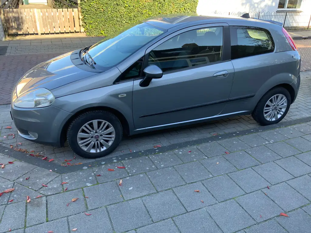 Fiat Punto 2007 из Европы — купить под ключ