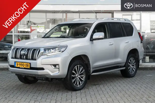 Toyota Land Cruiser 150 2.8 D-4D 177pk Standard Roof Blind Van