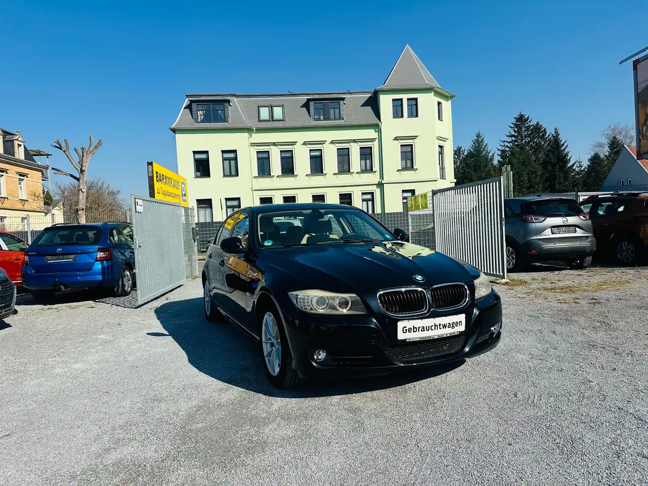 BMW 320