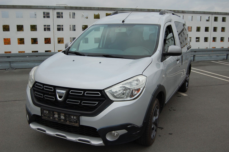 Dacia Dokker 1,2 Stepway.116-PS.Klima,Navi,AHK,Kamera — photo 6