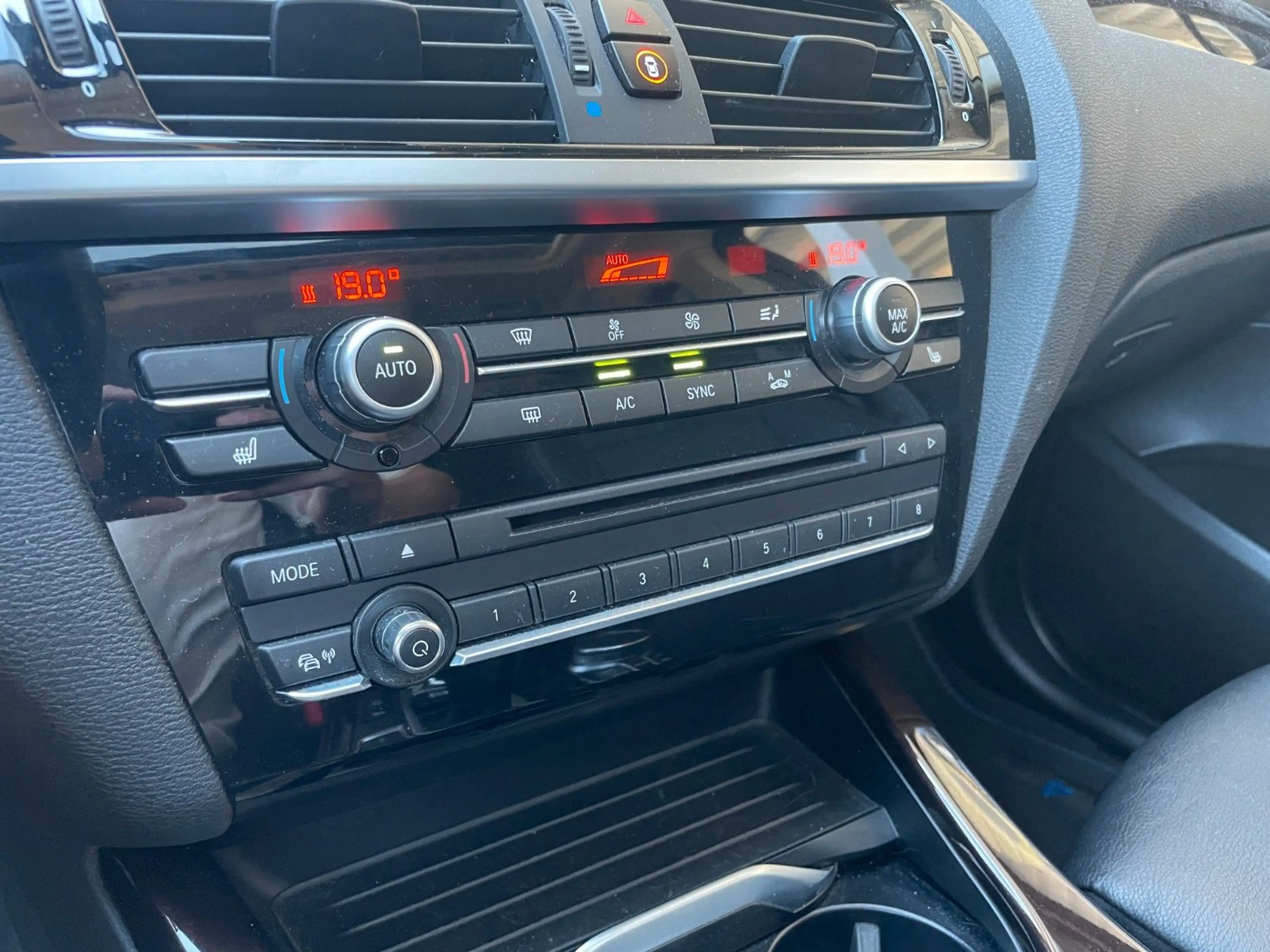 BMW X4 xDrive30d Aut. xLine NaviPro LED AHK ACC H&K — photo 14