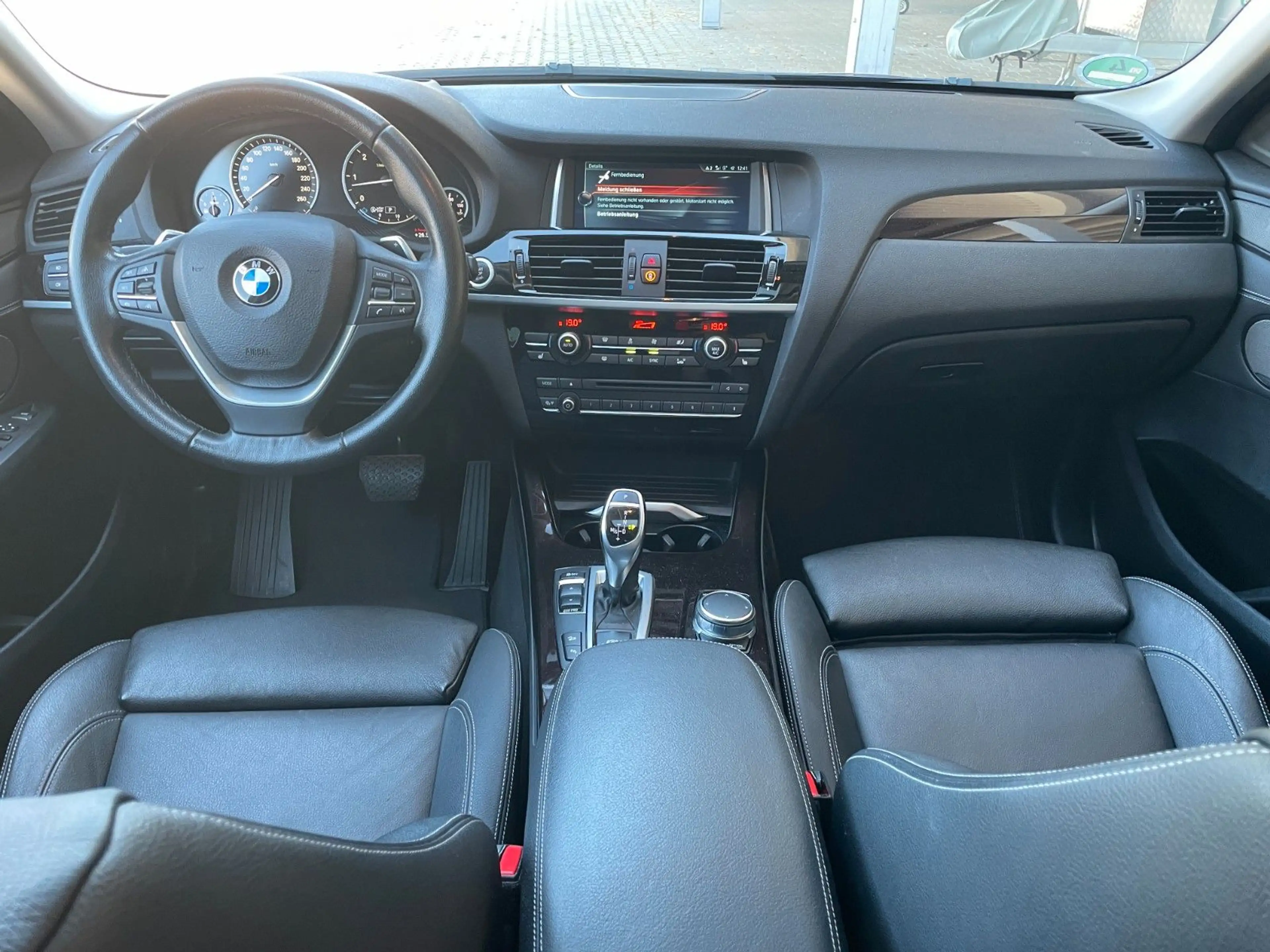 BMW X4 xDrive30d Aut. xLine NaviPro LED AHK ACC H&K — photo 3