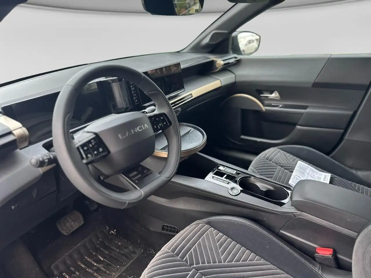 Lancia Ypsilon 2025