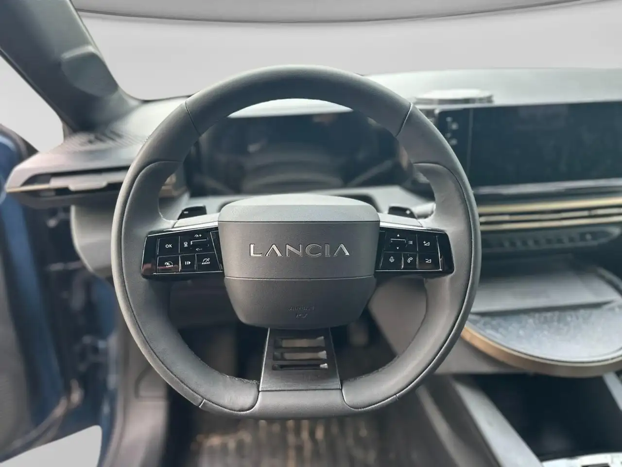 Lancia Ypsilon 2025 — фото 9