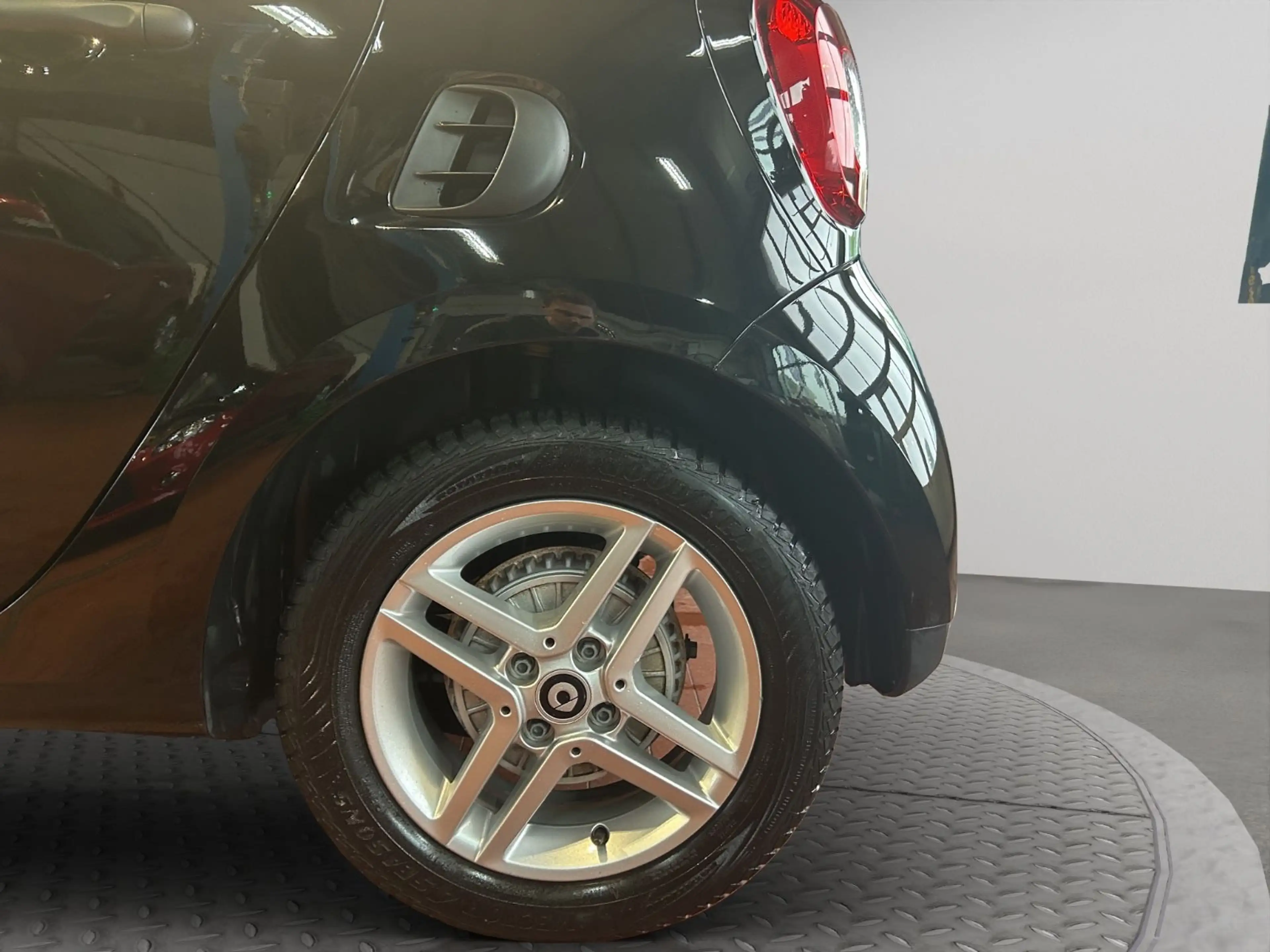 smart forFour forfour electric drive / EQ — photo 15