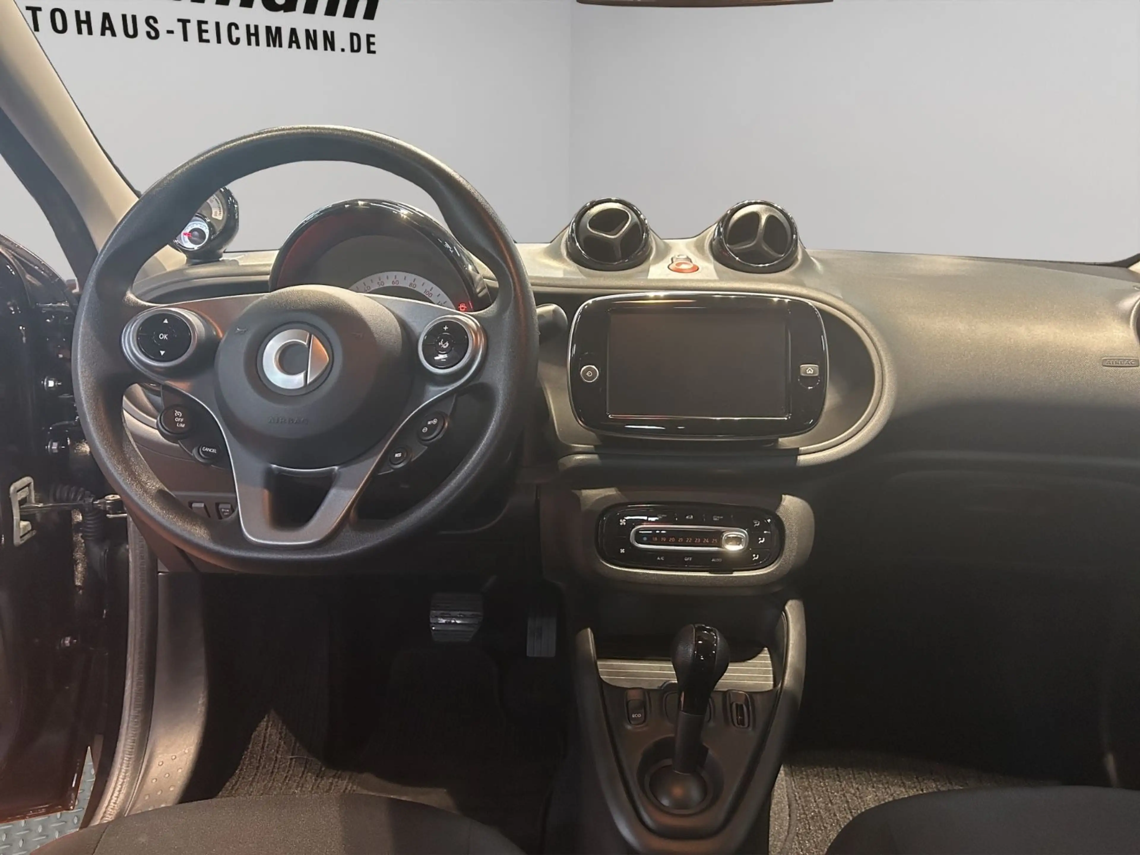 smart forFour forfour electric drive / EQ — photo 8