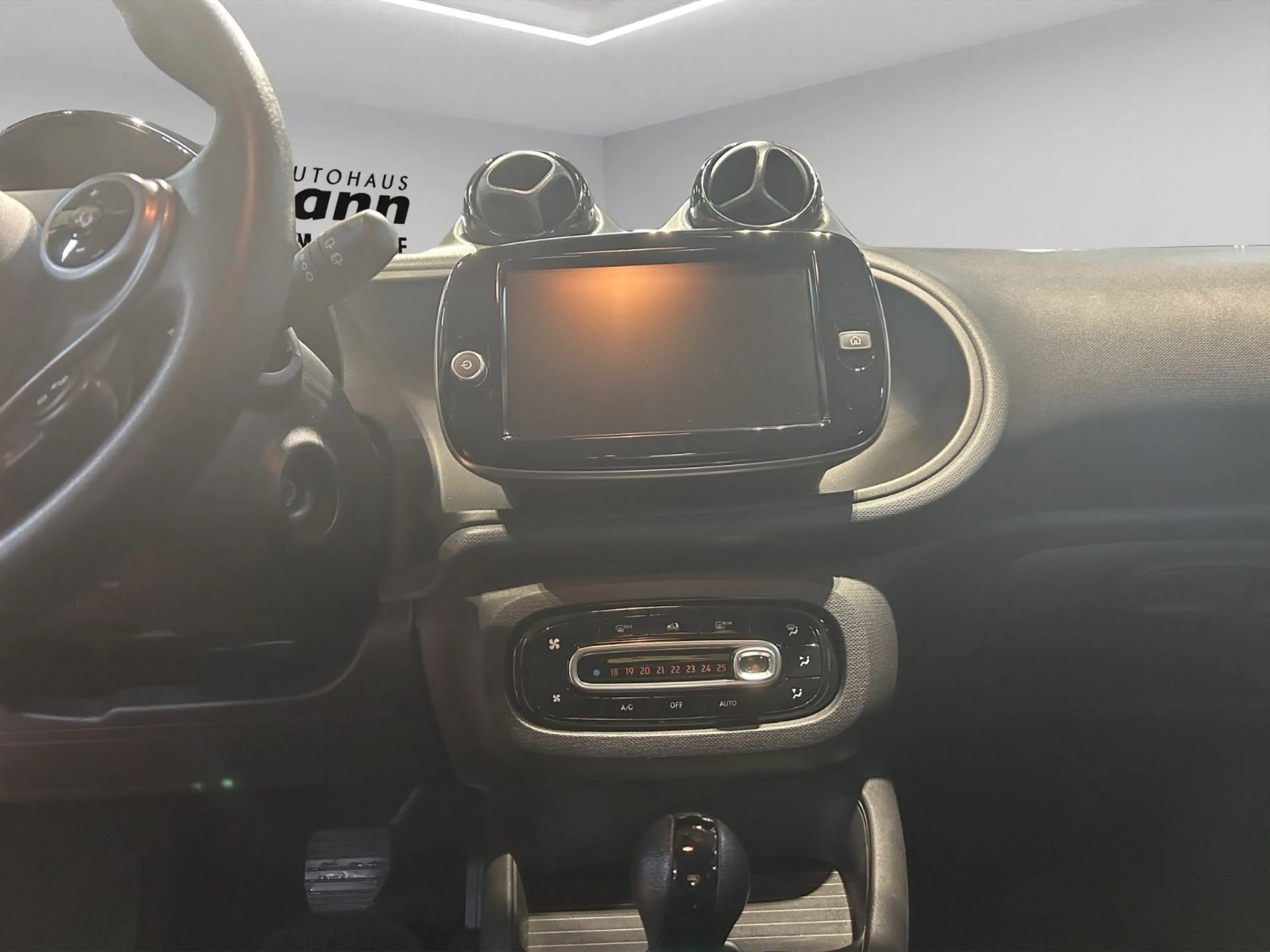 smart forFour forfour electric drive / EQ — photo 11