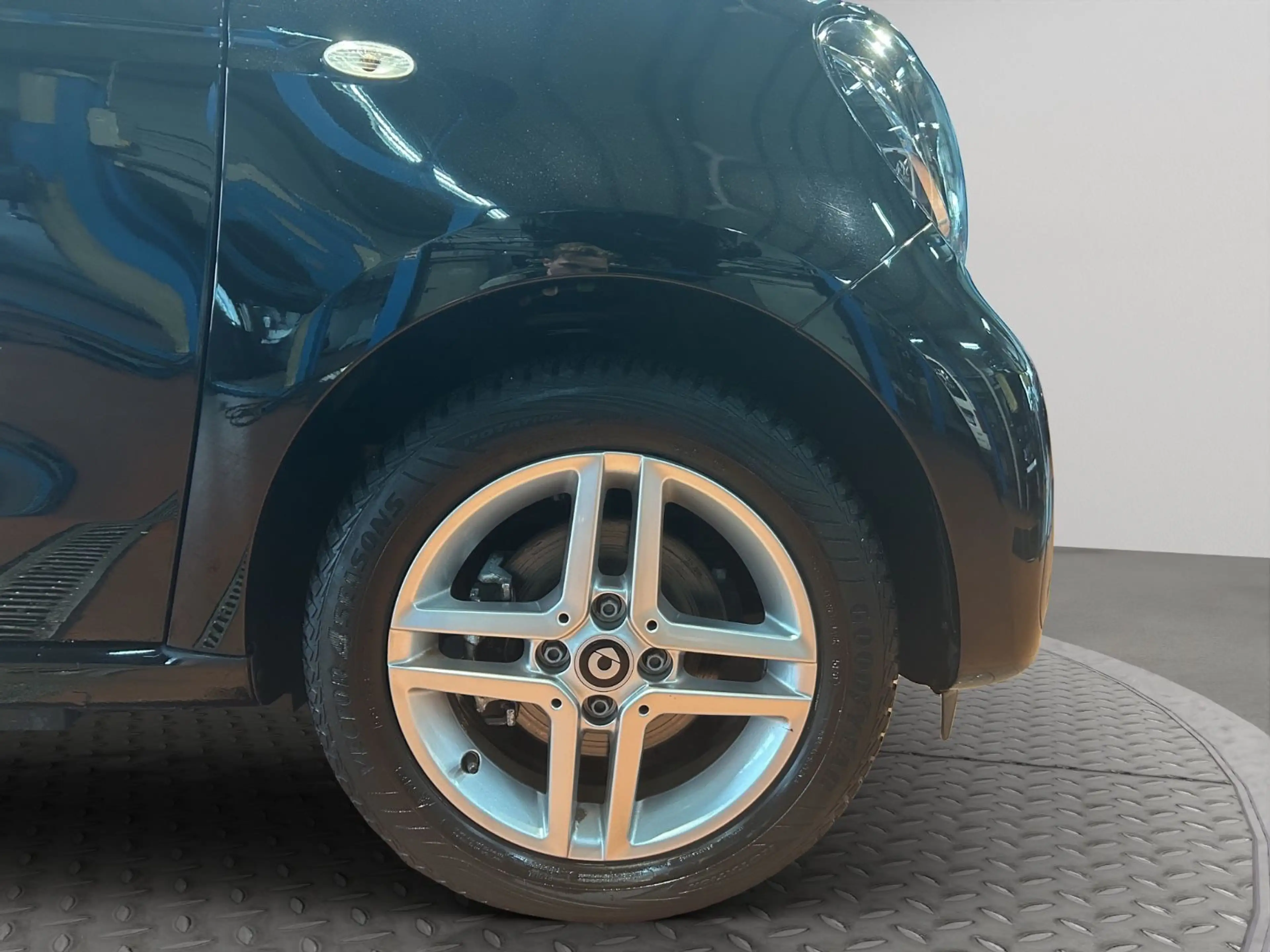 smart forFour forfour electric drive / EQ — photo 10