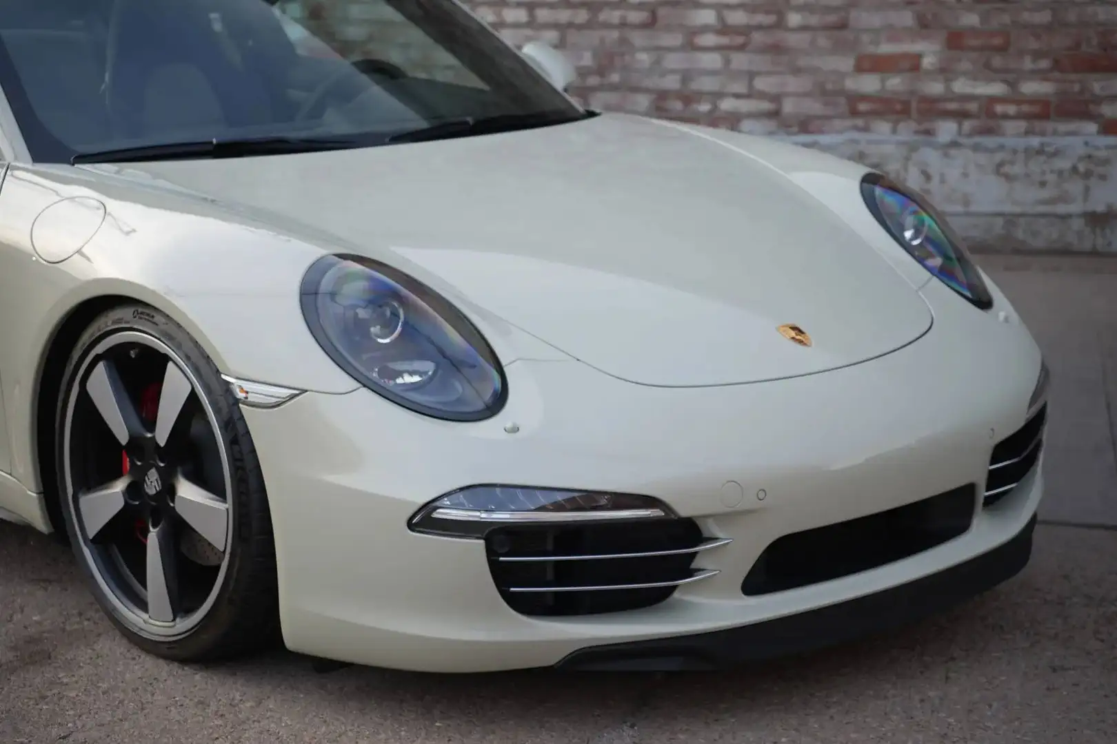 Porsche 911 50th Anniversary Edition 7-Speed Grau - 1